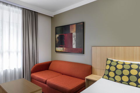 Mercure Brisbane Garden City - Hotels Melbourne 3