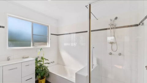 Highland House - Hotels Melbourne 12