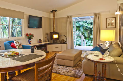 Curtis Falls Cottage - Hotels Melbourne 13