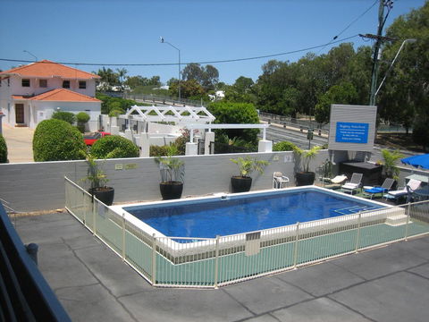 Regency Waterfront Noosa - Hotels Melbourne 1