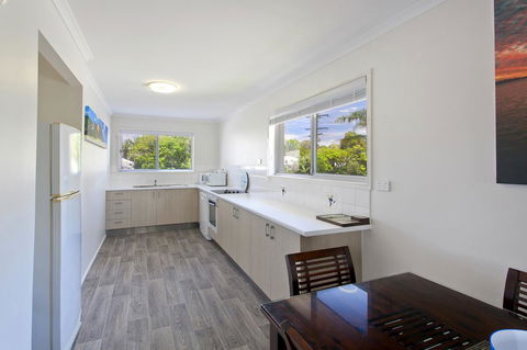 Regency Waterfront Noosa - Hotels Melbourne 12