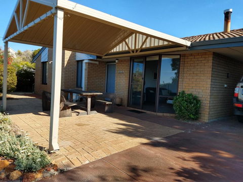 Wave Walk - Hotels Melbourne 3