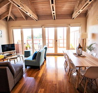 WHARF COTTAGE - Hotels Melbourne