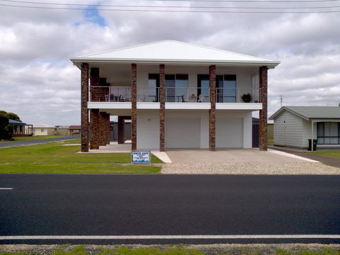 White Caps B&B Apartment - Hotels Melbourne 0