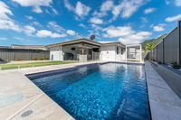 Book Cannon Valley Accommodation Vacations Hotels Melbourne Hotels Melbourne