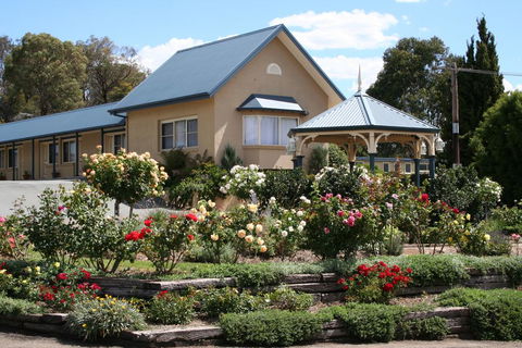 Willows Motel - Hotels Melbourne 0