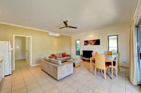 Woodgate Beach Houses - Hotels Melbourne 1