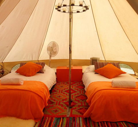 Yanada - Hotels Melbourne 1