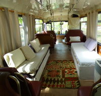 Yamba Hinterland bush retreat - Vintage bus stay - Hotels Melbourne