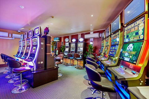 Yandina Hotel - Hotels Melbourne 3