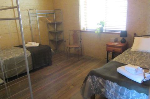 Yoga Retreat - Hotels Melbourne 3