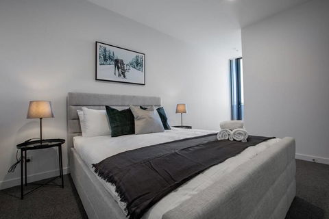Grey Style, Simple And Cozy Apt@Parkville+Carpark - Hotels Melbourne 2
