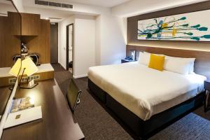 Mercure Sunshine Coast Kawana Waters - Hotels Melbourne 4