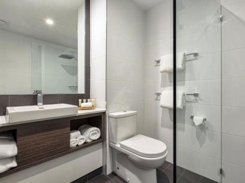 Mercure Sunshine Coast Kawana Waters - Hotels Melbourne 1