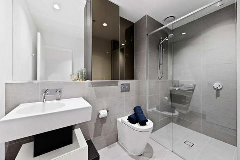 A Comfy Apt Next To Southern Cross FREE Parking - Hotels Melbourne 3