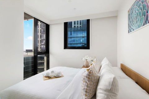 A Cozy 2BR Apt With Panoramic Views FREE Parking - Hotels Melbourne 4