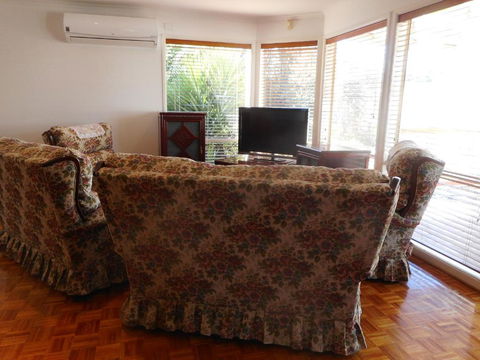 A Unique Holiday Home Between Avalon Airport And Melbourne CBD - Hotels Melbourne 4