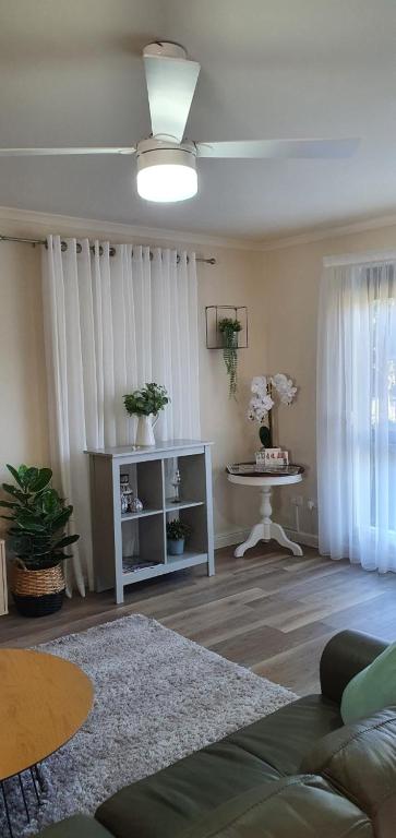 Abalone Guest Accommodation - Hotels Melbourne 2