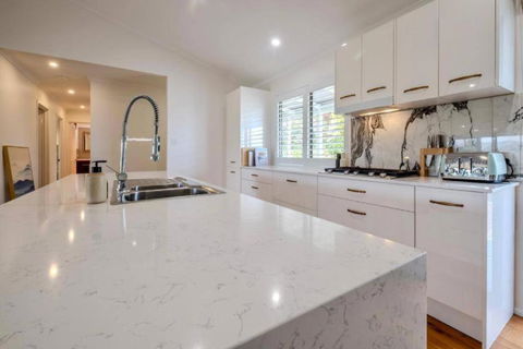 Acreage Near Currumbin Beach - Hotels Melbourne 2