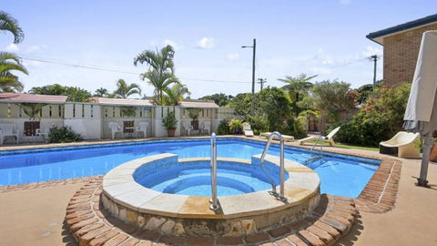 Affordable, Pool, Spa, Beach, Bbq, Sleeps 4 - Hotels Melbourne 2