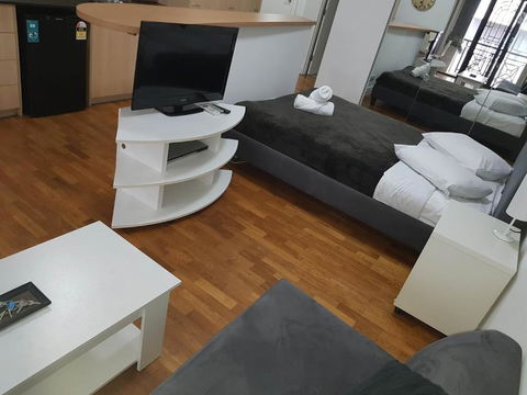 Accommodation Sydney Potts Point Pet Friendly Studio Apartment With Balcony - Hotels Melbourne 3