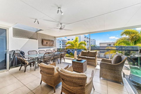 Alex Beach House, 100 Steps To The Sand, With Ocean Views - Hotels Melbourne 1
