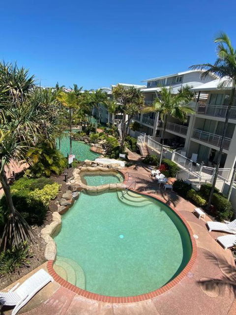 Alex Heads Beachfront Resort King Bed Studio Room - Hotels Melbourne 3