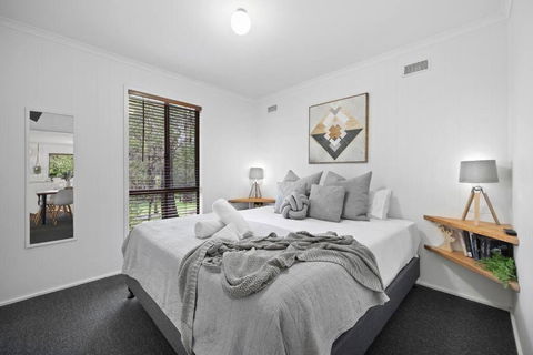 Algona Views - Hotels Melbourne 2