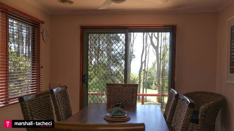 Amaroo Barraga Bay Family Holiday Home Bermagui - Hotels Melbourne 4