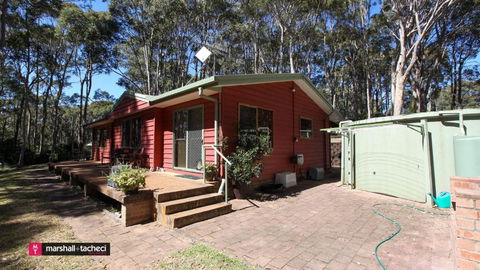 Amaroo Barraga Bay Family Holiday Home Bermagui - Hotels Melbourne 1