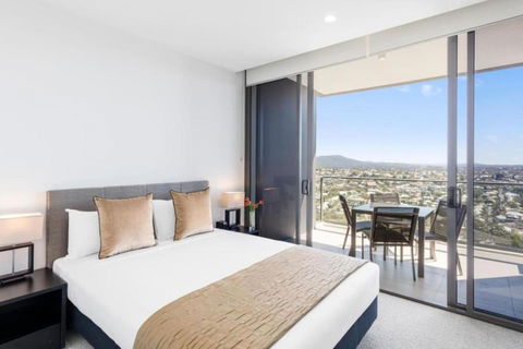 Amazing 2BR Delicate Apt, 1min To Train Station - Hotels Melbourne 3