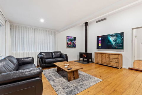 Ambience On Crampton - Hotels Melbourne 0