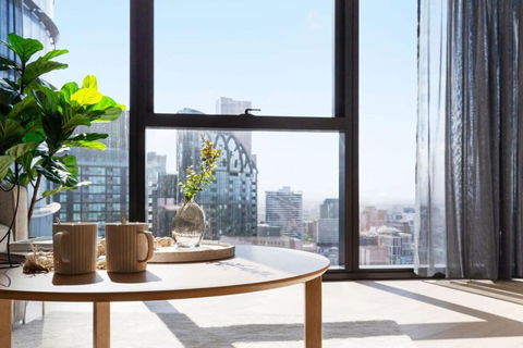 An Amazing 2BR Apt At Sapphire By The Gardens - Hotels Melbourne 0