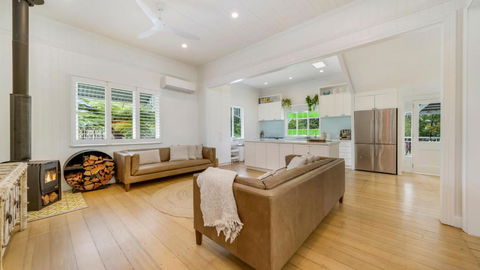 Ananda - Magnificent Byron Hinterland Retreat - Hotels Melbourne 3