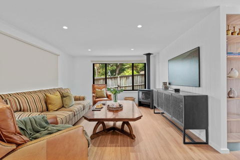 Ankers At Mollymook - Hotels Melbourne 1