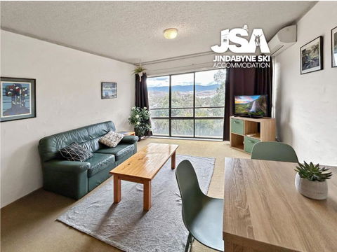 Alpine Mountain View Kirwan 10 - Hotels Melbourne 0