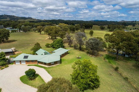 Anton Pavilion - Cheerful Country Solace In Mudgee - Hotels Melbourne 4
