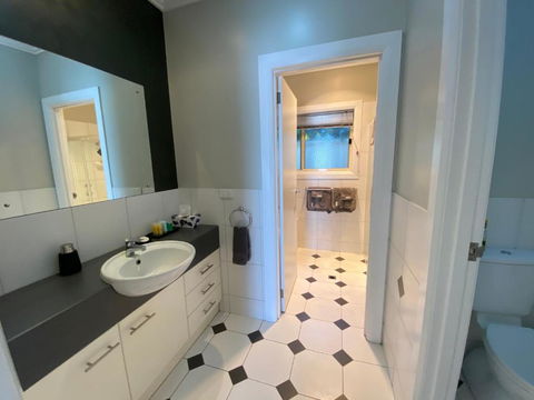 Apartment 144 Mount Gambier - Hotels Melbourne 4