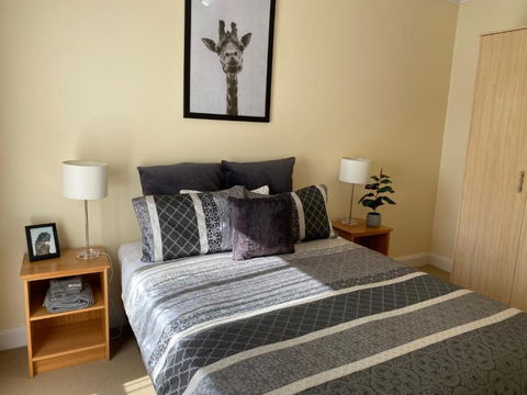 Apartment 144 Mount Gambier - Hotels Melbourne 3