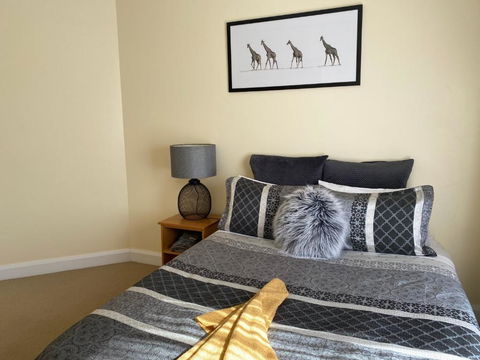 Apartment 144 Mount Gambier - Hotels Melbourne 2