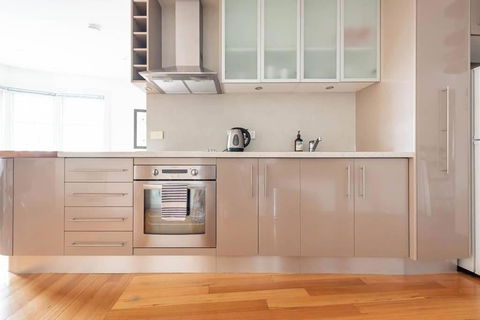 Apartment In The Heart Of The Launceston CBD - Hotels Melbourne 2