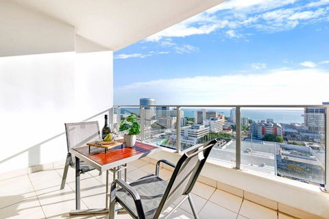 Arafura Suites - Dual-Studio Resort-style Getaway - Hotels Melbourne 2