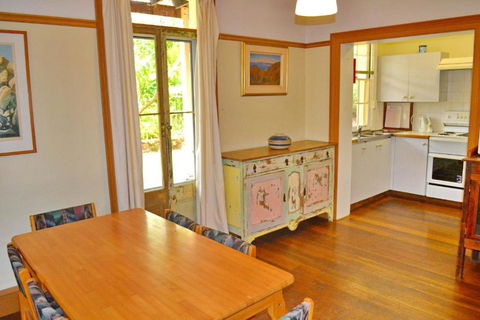 Arakoon House 2 - Bring Your Own Linen - Hotels Melbourne 2
