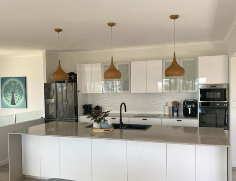 ARay At Cooee Bay - Apt A - Beach House Yeppoon - Hotels Melbourne 0