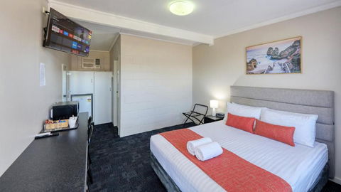 Artesian Motor Inn Under New Management RAMS Motel - Hotels Melbourne 3