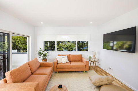 Aura Apartment-LJHooker Yamba - Hotels Melbourne 0