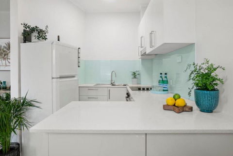 Avalon Beachside Apartment - Hotels Melbourne 3