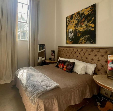 Art Space In The City - Hotels Melbourne 0