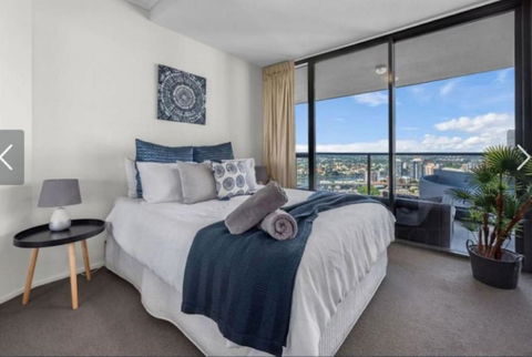 AU1 - Aurora Skyscraper CBD For Business Or Pleasure - Hotels Melbourne 3