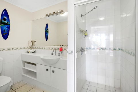 Noosa Riviera Resort - Hotels Melbourne 7